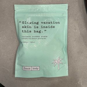 FRANK BODY COCONUT COFFEE BODY SCRUB
